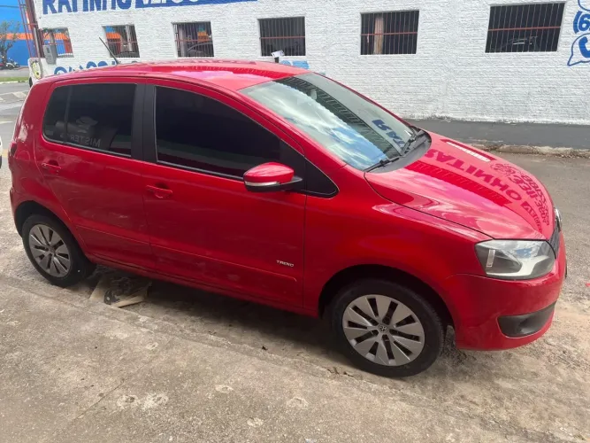 Volkswagen Fox 1.0 MI Total Flex 8V 5P 2014