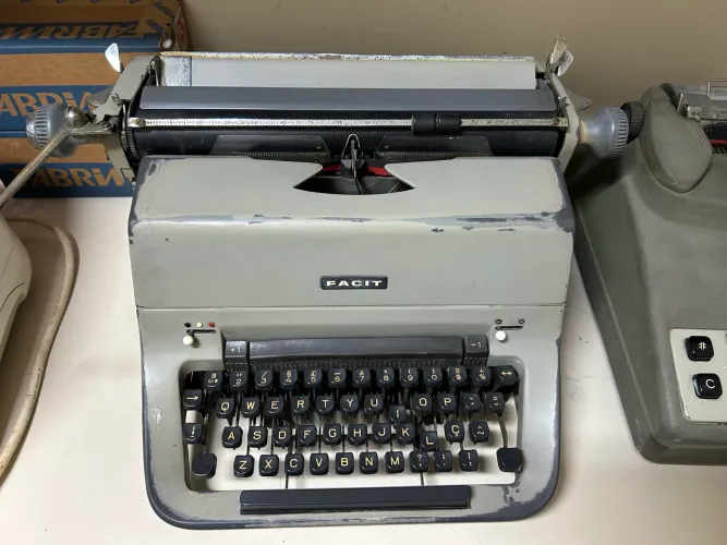 Máquina de escrever