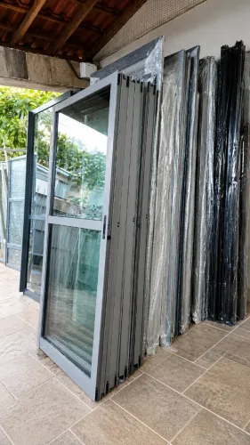 Portas balcão de aluminio e vidro novas diversas medidas