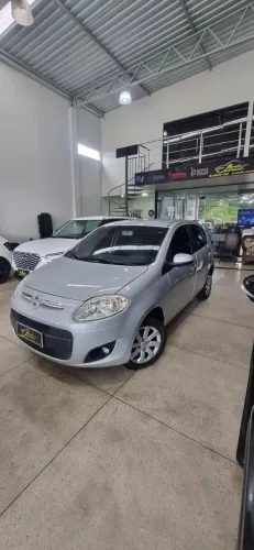 Fiat Palio Attractive 1.0 EVO Fire Flex 8V 5P 2013