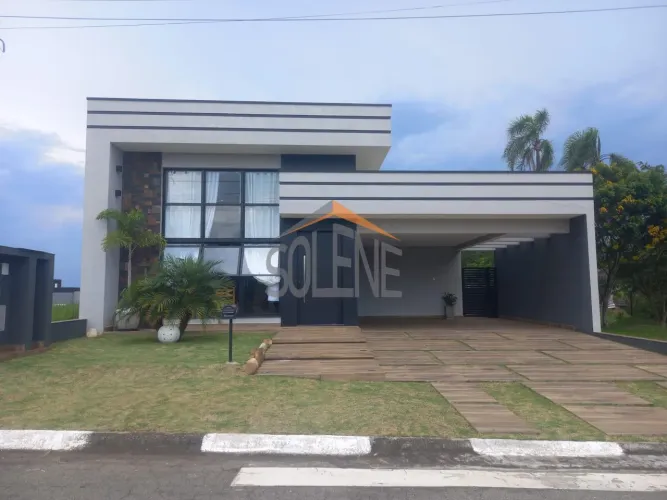 Casa térrea à venda, no Condomínio Reserva das Paineiras em Vargem Grande Paulista.