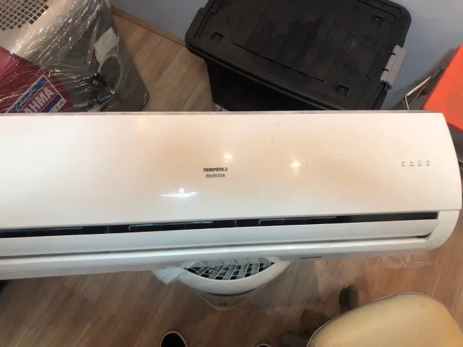 Vendo ar condicionado 22.000 e 9000 btus barato
