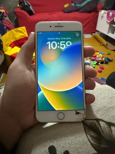 iPhone 8 Plus