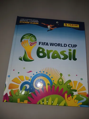 Álbuns de figurinhas Copa do Mundo 2014 - 2018 - 2022