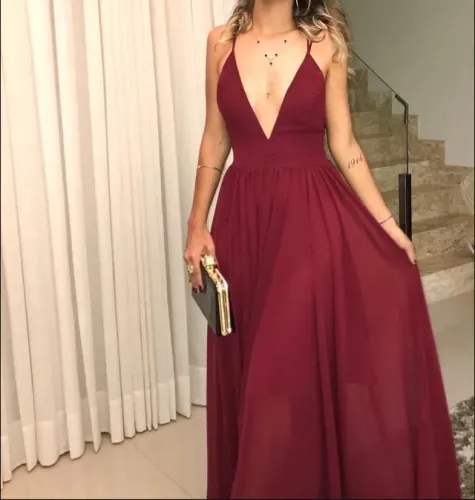 Vestido vermelho de festa / casamento / madrinha