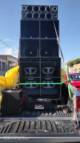 Som, várias peças
