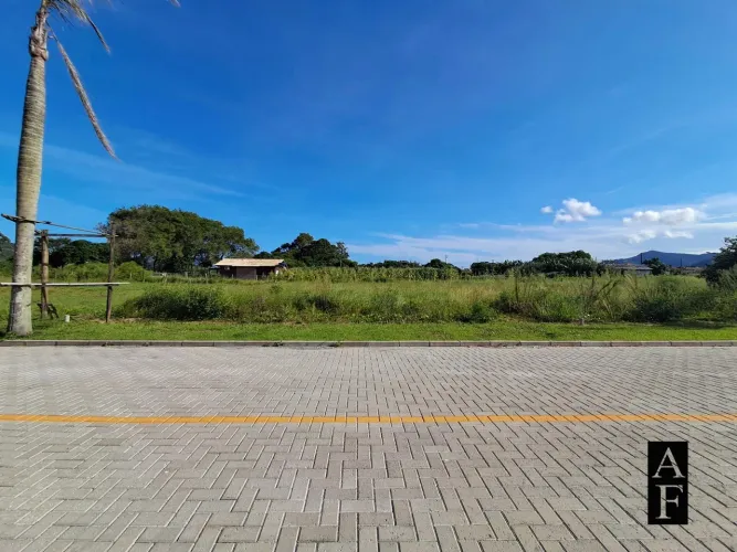 Terreno em Garopaba no bairro Ambrósio