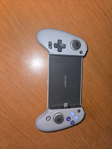 Gamesir G8 galileo praticamente novo