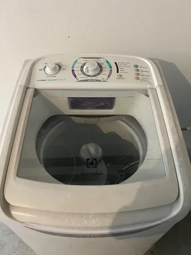 Máquina de lavar roupa Eletrolux 8 kg