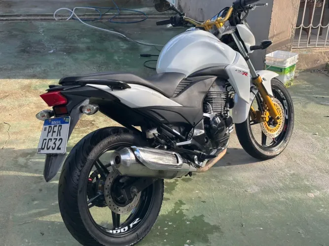 ? VENDO HONDA CBR 300R 2012 FLEX - ABS