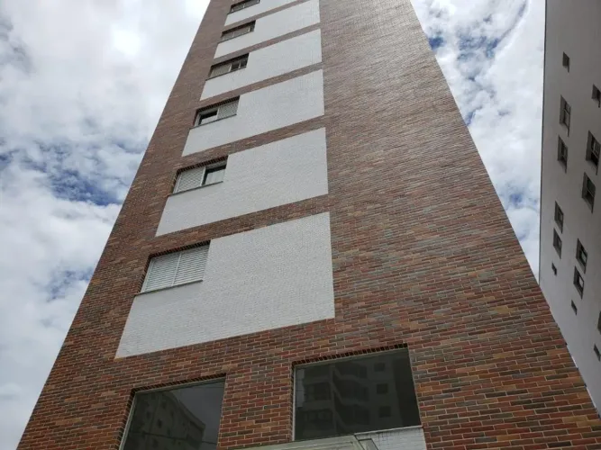 Apartamento com 3 dormitórios para alugar, 120 m² por R$ 3.939,00/mês - Centro - Poços de