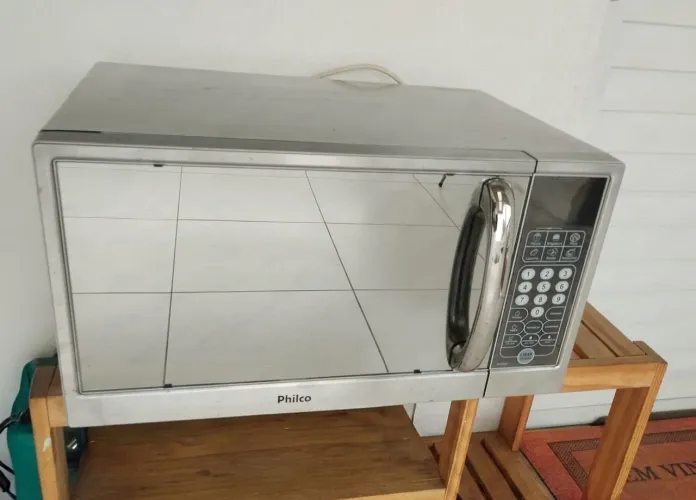 Microondas Philco 31L - 220V