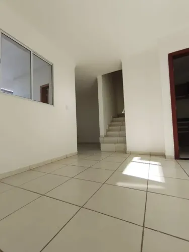 Sobrado à Venda em Condomínio Fechado no Bairro Nossa Senhora Aparecida - Cuiabá - MT