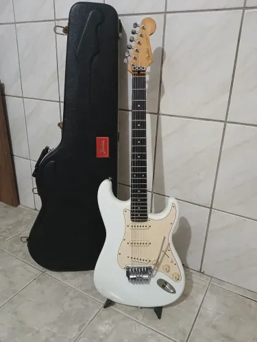 Guitarra fender japonesa 1986