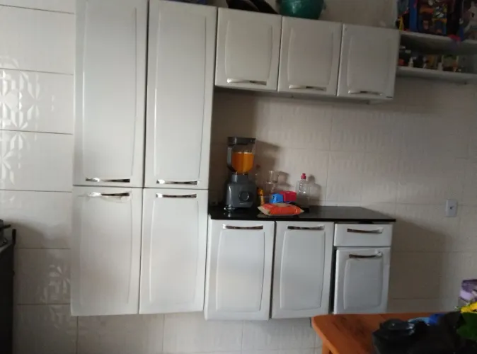 Armário de cozinha ITATIAIA semi-novo com 3 meses de comprado com 11 Portas é 1 gaveta