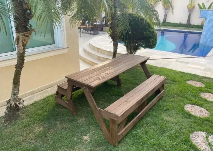 Mesa vira Banco Madeira 2.5 Mts