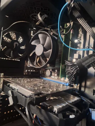 PC gamer - i7 3770 GTX 1650 12GB RAM