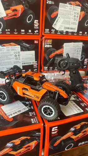 Carro de controle remoto off road