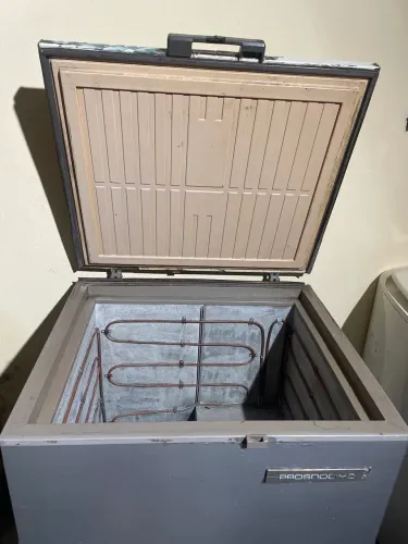Vendo freezer usado