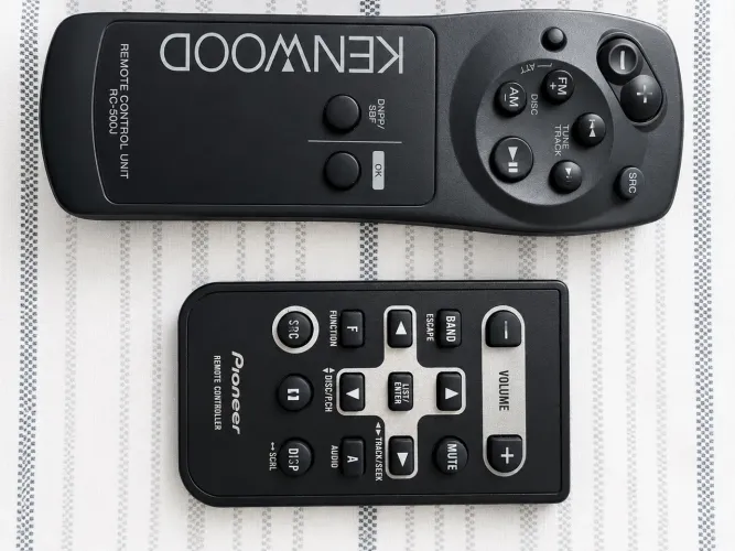 Controle kenwood e pioneer