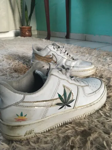 Tênis Nike Cannabis