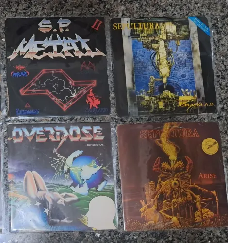 Coleção com 8 LPs (Vinis) Heavy Metal 