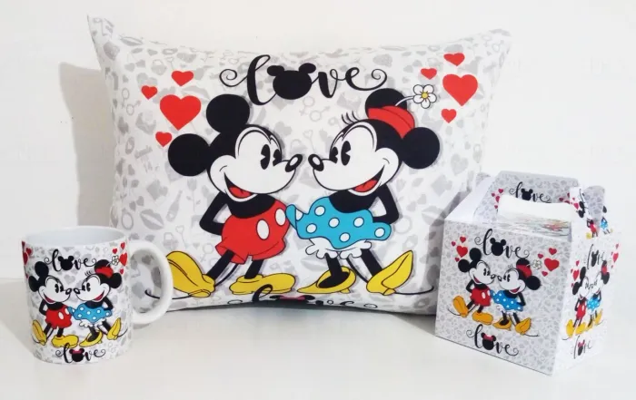 Kit Namorados Minnie e Mickey love