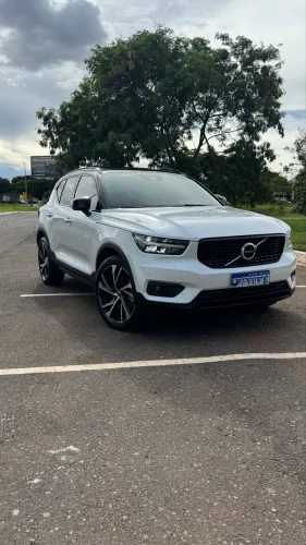 Volvo XC40 XC 40 T-5 Híbrido R-design 1.5 262cv FWD 2021