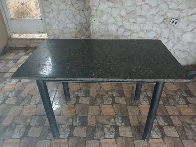 Mesa de mármore 