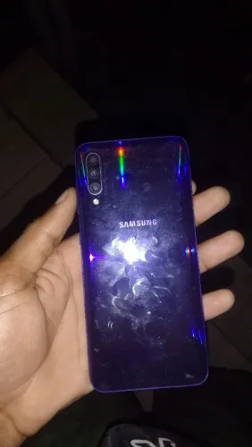 Vendo celular A30s 64 GB 4gRam
