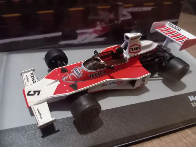 F1 Mclaren M23 Emerson Fittipaldi 1974 Miniatura 1:43