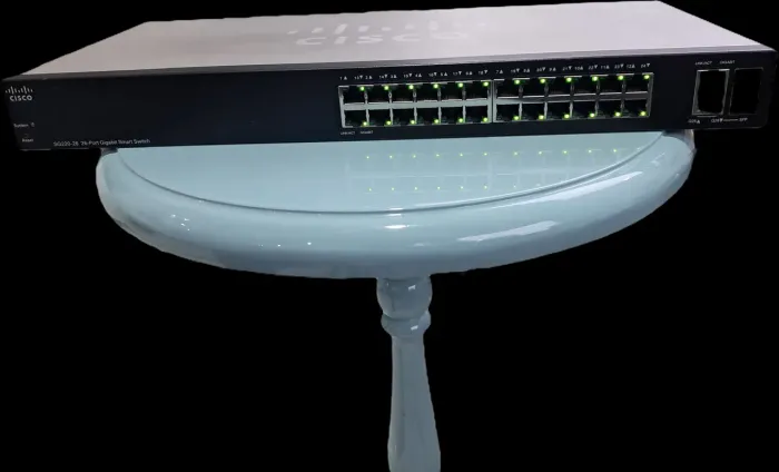 Switch Cisco Sg220-26 - 26 Portas Gigabit (24 Gb + 2 Sfp) Gerenciável