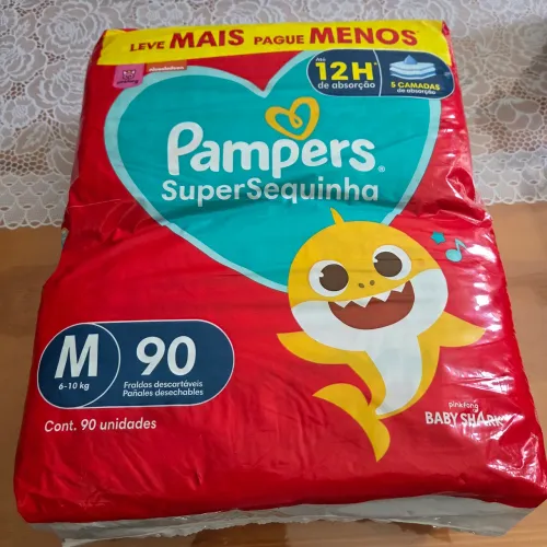 Fralda Pampers M