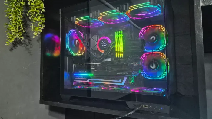 KIT PC gamer! Roda tudo! RX 9070 XT