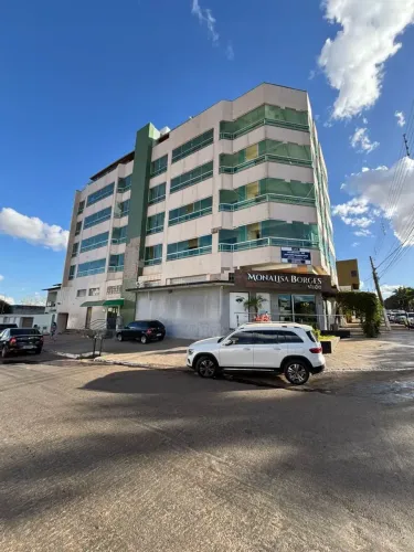 Alugo Lindo Apartamento com 65 metros 2 quartos com suíte e varanda no Centro - Luziânia -