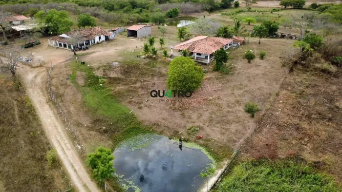PROPRIEDADE RURAL ESPETACULAR A 800 METROS DO CENTRO DE ACARAPE/CE!