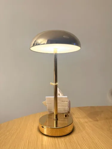 Luminária de Mesa