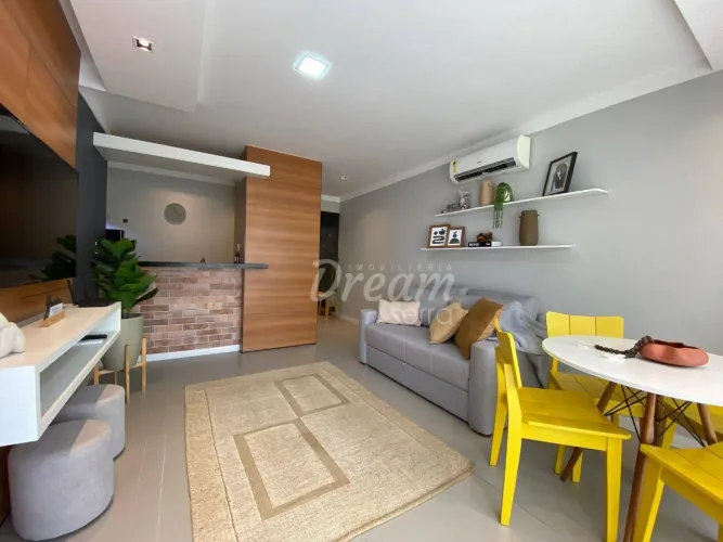 Apartamento com 1 dormitório para alugar, 50 m² por R$ 3.570,00/mês - Alto - Teresópolis/R