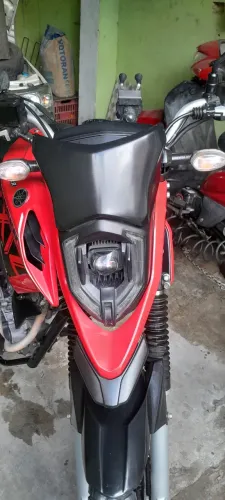 Crosser 150, 2024 único dono, sem detalhes