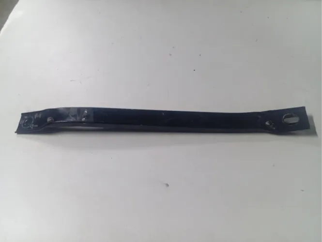 Suporte Superior Esquerdo Da Dodge Ram 2500 2023 .original