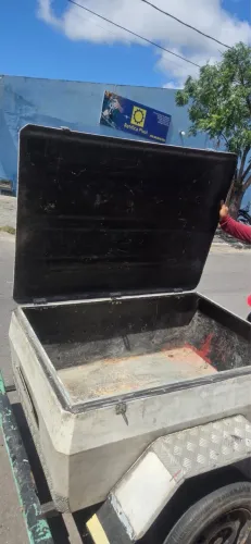 Reboque para carro em fibra 