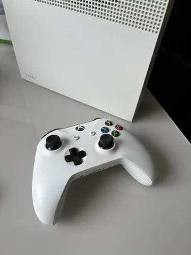 Xbox One S 1TB