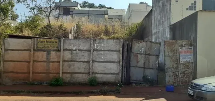 Terreno Padrão em Uberlândia