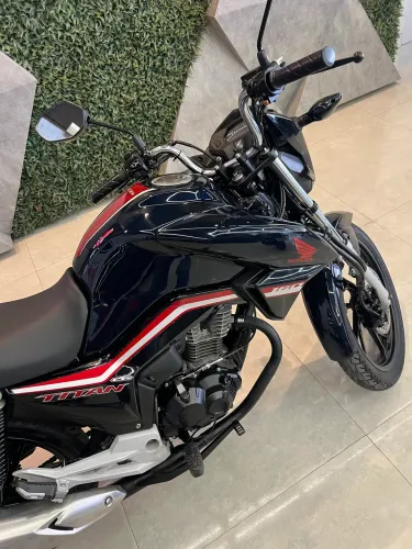 Vendo ou Troco TiTan 160 2021.