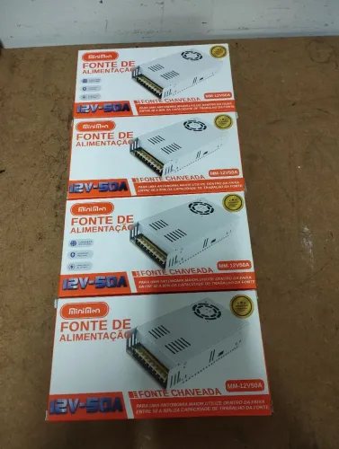 4 fonte chaveada 12V 50A novas