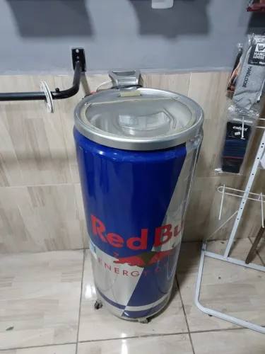 Geladeira Redbull Lata