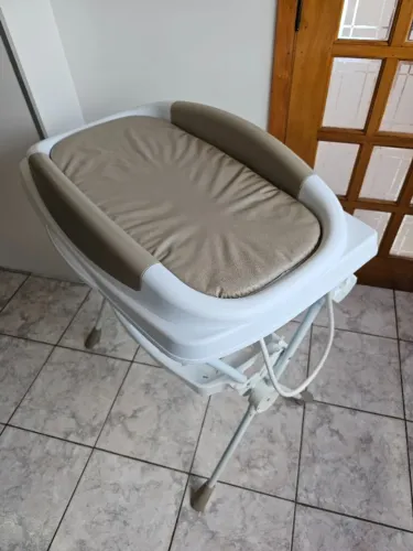 Banheira Bebê Plástica Premium Sand Galzerano Com Trocador Acoplado