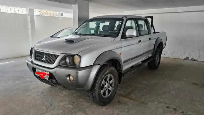 Mitsubishi L200 Outdoor HPE 2.5 4X4 CD T.dies. Mec. 2010