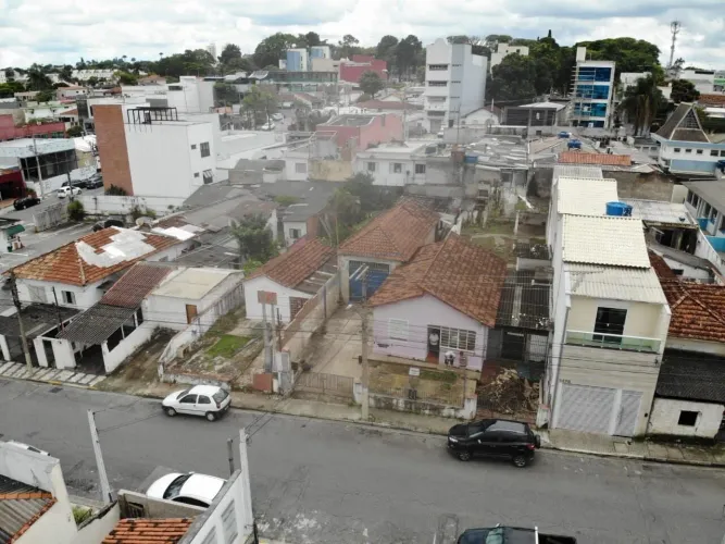 Terreno de 525m² para demolição no Centro de Mogi das Cruzes - SP