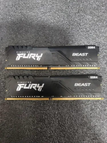 Memória RAM Kingston FURY Beast 64GB (2x32GB) DDR4 3200MHz CL16 (Usado Excelente Estado)